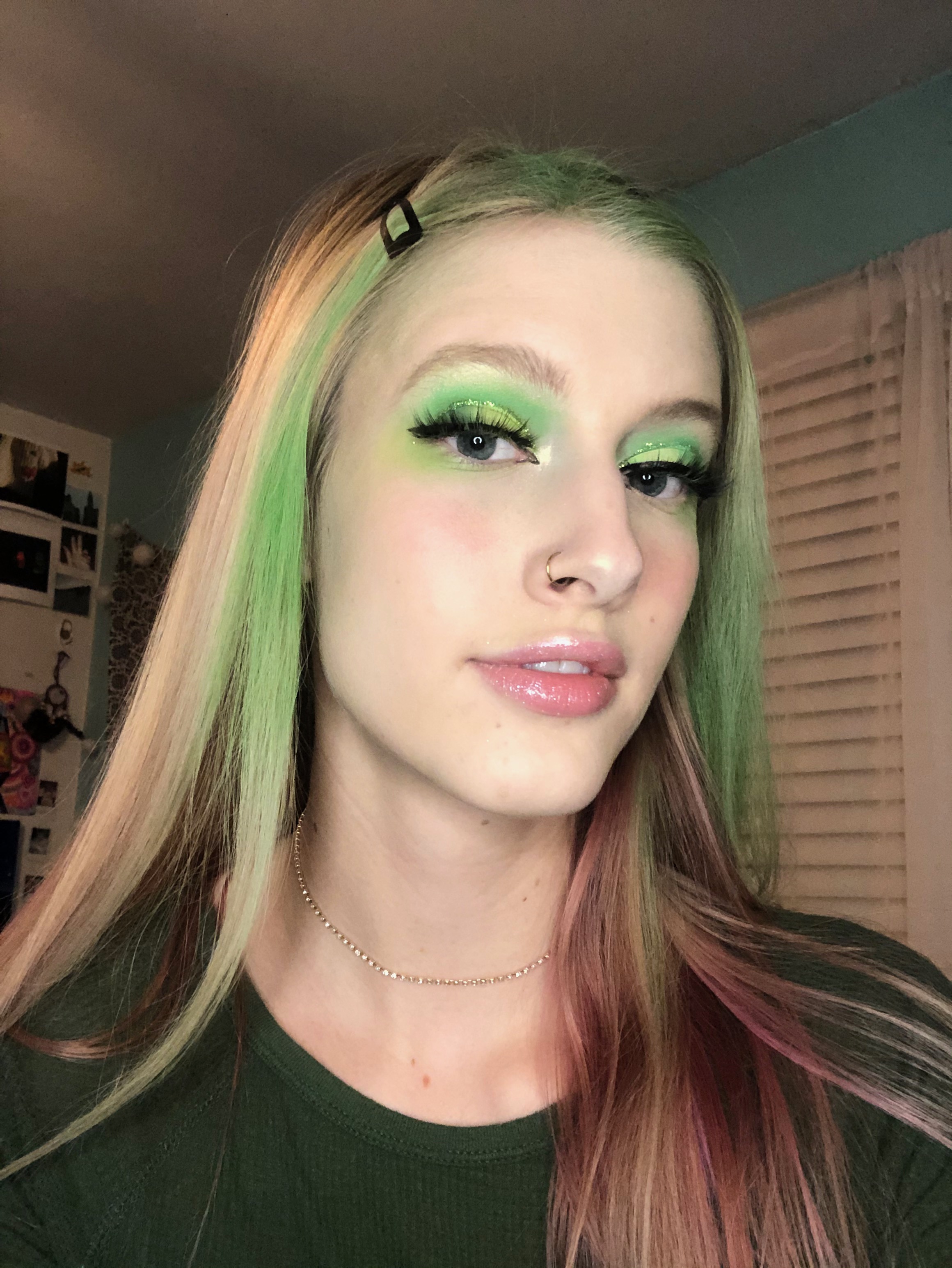 Green Grinch Makeup